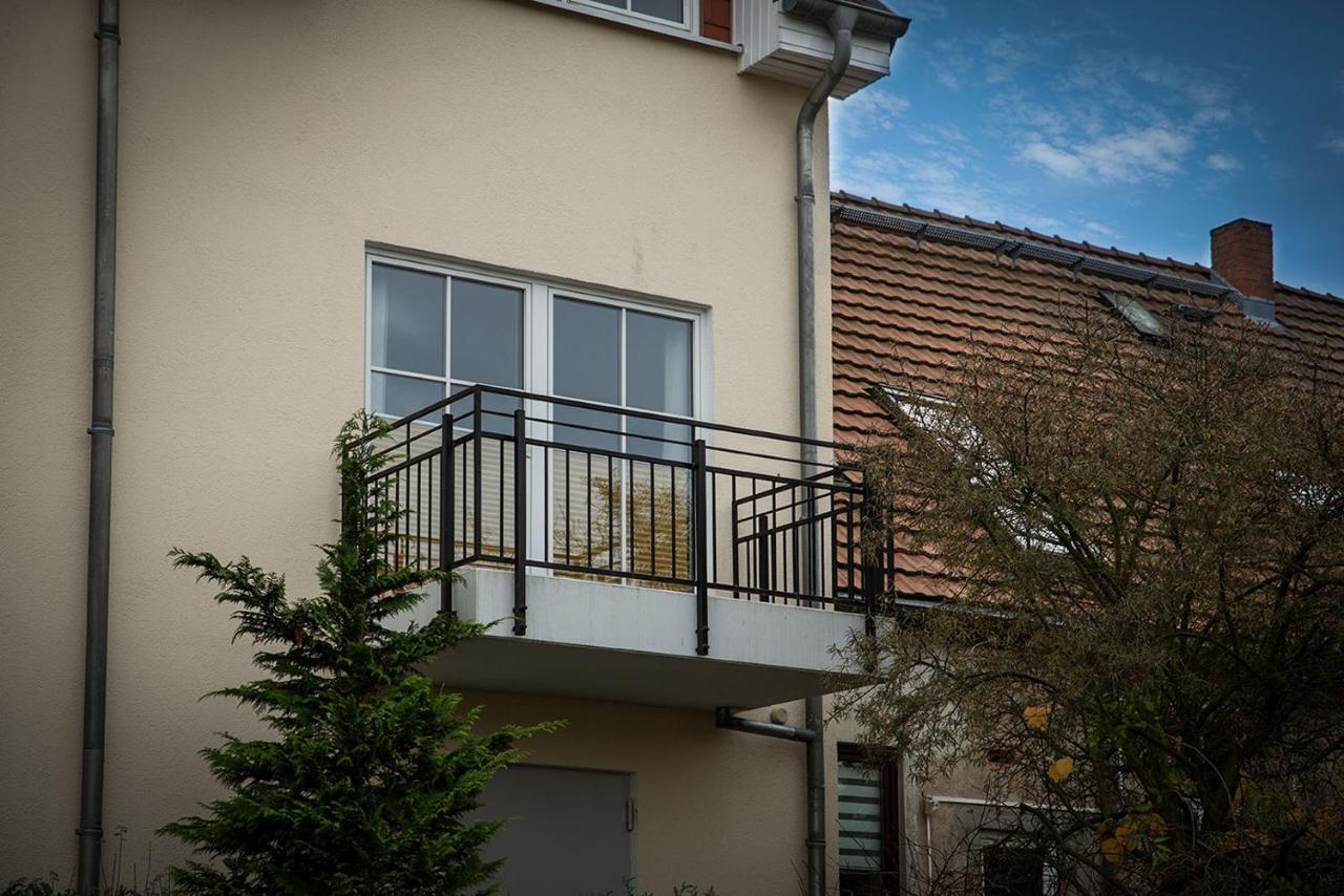 H&H Apartments Im Herzen Der Stadt Super Zentral Ruhig Mit Kochnischen Balkon Oder Empore Greifswald Esterno foto
