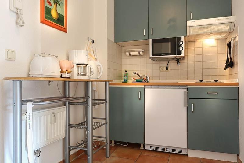 H&H Apartments Im Herzen Der Stadt Super Zentral Ruhig Mit Kochnischen Balkon Oder Empore Greifswald Esterno foto